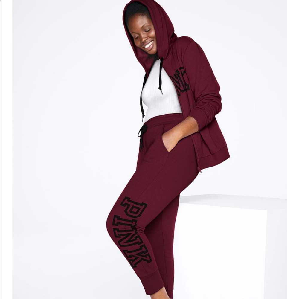 🔥NEW WITH TAGS🔥VS🔥MAROON LOUNGE SWEATPANTS